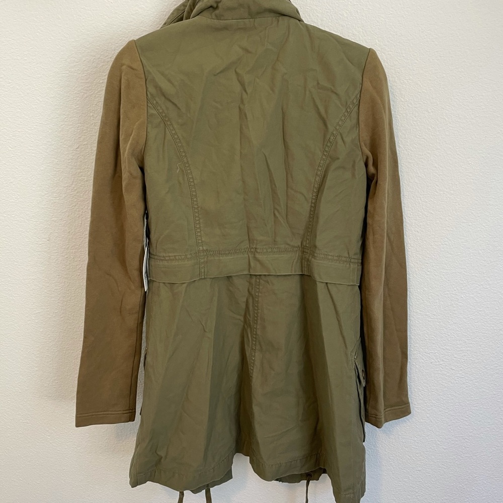 Convertible lightweight jacket - Picture 2 of 4